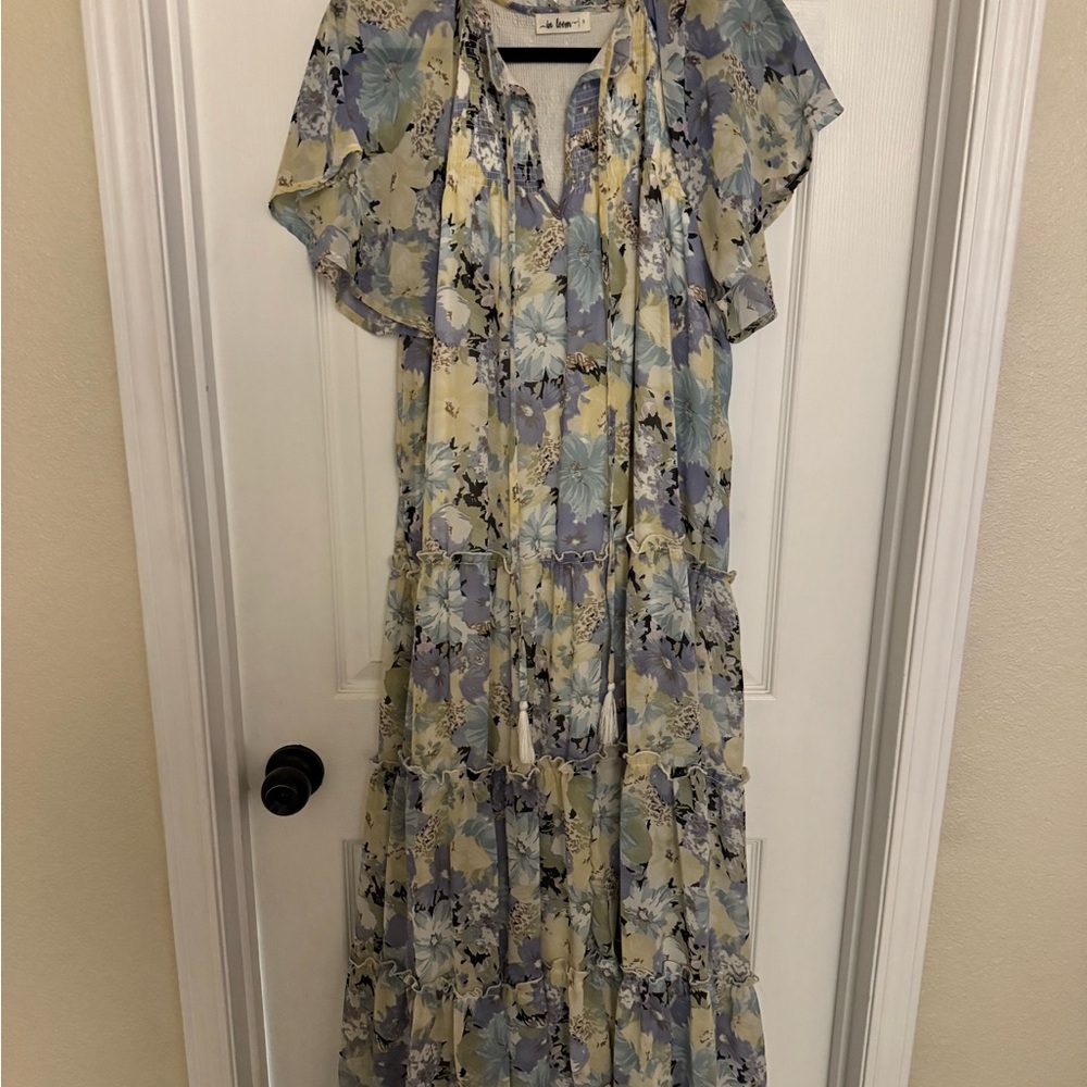 In Bloom Floral Dress - Picture 2 of 6